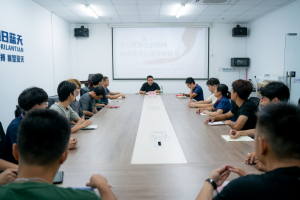 政企联动，武汉经开区应急管理局副局长夏伟莅临旭日蓝天调研指导