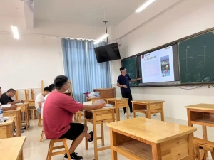 旭日蓝天云南分公司首期无人机培训班圆满成功！