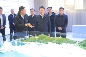 中共眉山市委书记黄河率调研组赴零重力考察调研