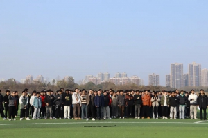 【精飞要闻】湖南工业大学联合精飞集团举办“天际之舞：无人机视觉盛宴”创新文化活动