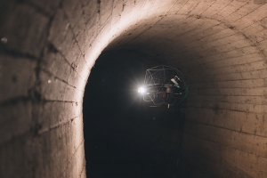 Flyability 与 WinCan 合作创建基于无人机的下水道检查完整解决方案