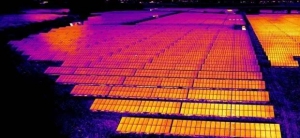 95%缺陷识别率！自动飞行系统助力光伏电站高效运维