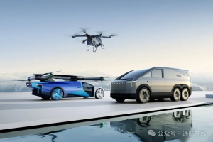 何小鹏: 10分钟你就可以适应怎么开飞机