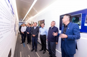 全国政协副主席邵鸿率专题调研组莅临千机科技集团调研考察