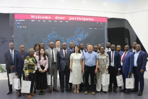 商务部刚果（布）区域航空合作研修班来访飞马机器人