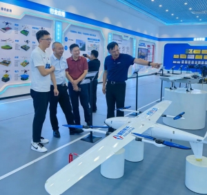 聚焦低空经济新蓝海！牟定县考察组与旭日蓝天深度交流，达成合作共识