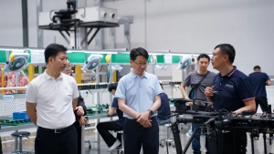 曲靖市领导一行莅临旭日蓝天考察交流，共探低空经济发展新机遇