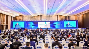 引领“AI+低空”新浪潮！云圣智能闪耀2025粤港澳大湾区低空经济高质量发展大会