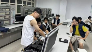 拆解无人机的“骨骼”与“神经”——社团带你零距离学习整体结构